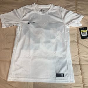 Brand new! Youth Small. Football/Soccer Jersey. Nike